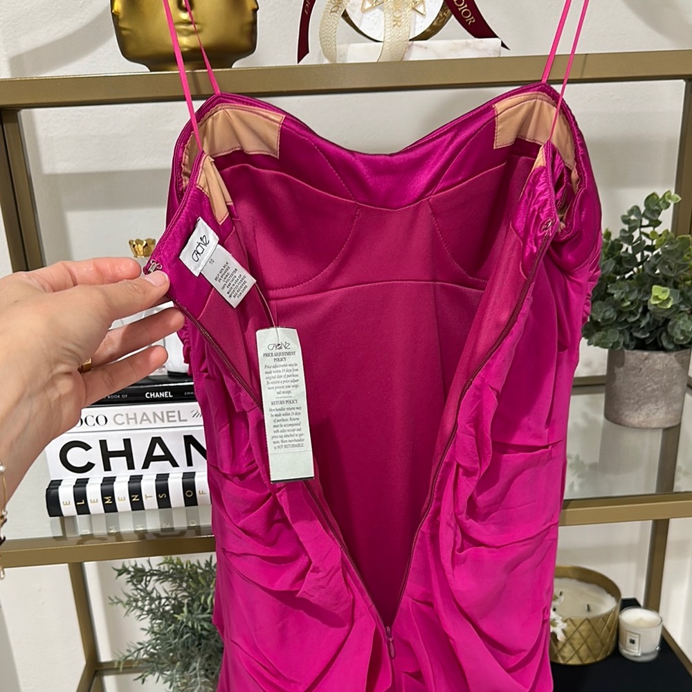 Cache Fuchsia Ruched Strapless Midi Dress - Picture 7 of 9
